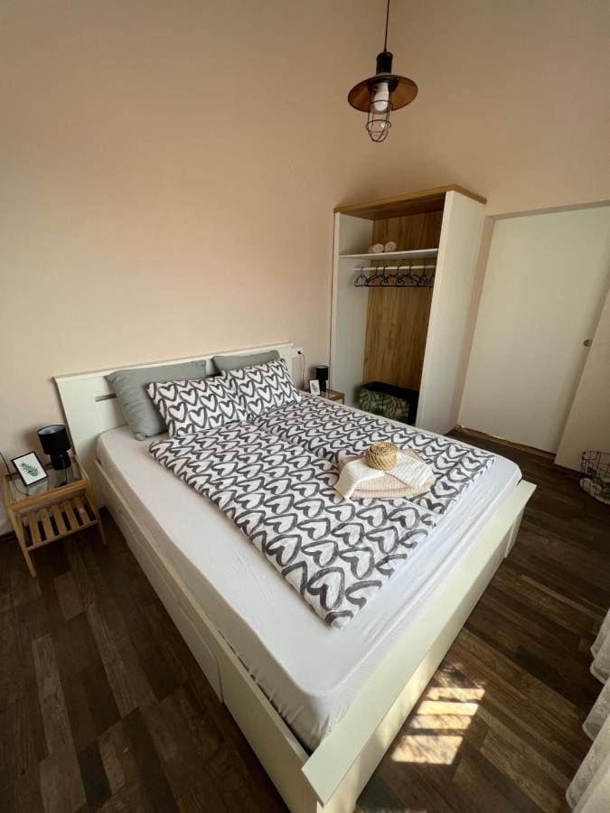 Apartman Maroon 로브란 외부 사진